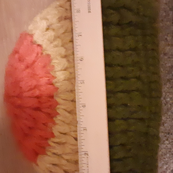 Vintage Scarf and Hat - Picture 5 of 6